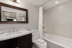 Le Chamois by Whistler Premier