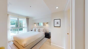 Le Chamois by Whistler Premier