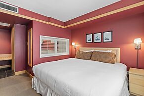 Le Chamois by Whistler Premier