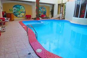 Art-Deco Beach Hotel