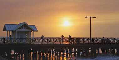 Art-Deco Beach Hotel