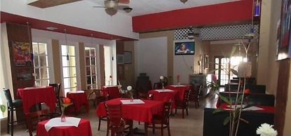 Art-Deco Beach Hotel