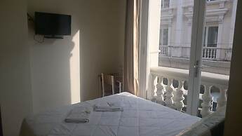 Capsule Homestay Surabaya