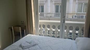 Capsule Homestay Surabaya