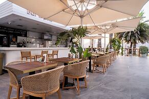 Cettia Beach Resort - Adults Only