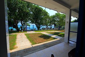 Paradise Beach Resort