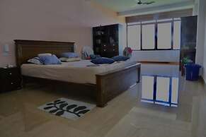 Paradise Beach Resort