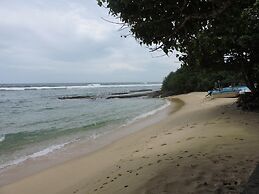Paradise Beach Resort