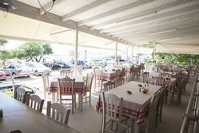 Hotel Loukas Vrachos