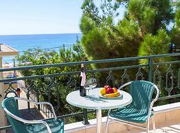 Hotel Loukas Vrachos