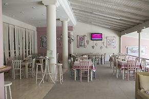 Hotel Loukas Vrachos