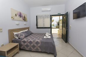 Hotel Loukas Vrachos