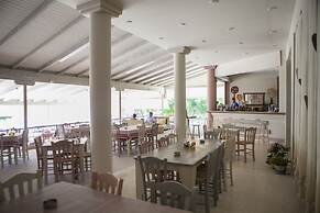 Hotel Loukas Vrachos