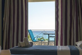 Hotel Loukas Vrachos