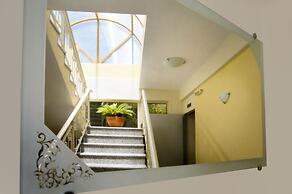 Hotel Loukas Vrachos