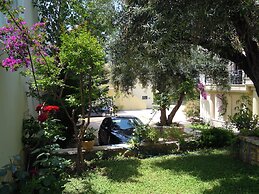 Hotel Loukas Vrachos