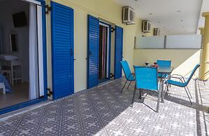 Hotel Loukas Vrachos