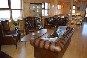 Laugarfell Accommodation & Hot Springs