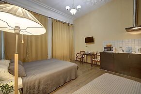 Guest Rooms at Marata Street 8-5