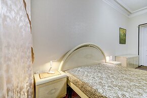 Guest Rooms at Marata Street 8-5