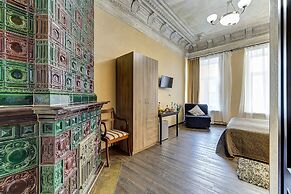 Guest Rooms at Marata Street 8-5