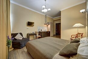 Guest Rooms at Marata Street 8-5