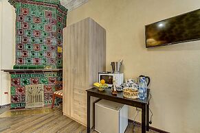 Guest Rooms at Marata Street 8-5