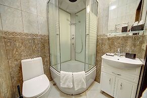 Guest Rooms at Marata Street 8-5