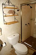 Las 7 Maravillas - Adults Only