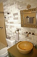 Las 7 Maravillas - Adults Only