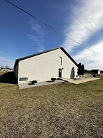 Attica Inn