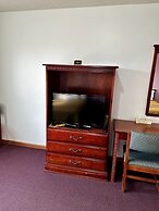 Attica Inn