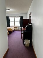 Attica Inn