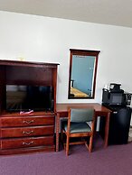 Attica Inn