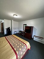 Attica Inn