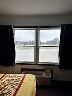 Attica Inn