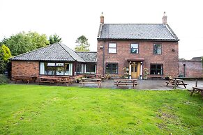 OYO Elm Farm Country House, Norwich Airport