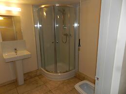 OYO Elm Farm Country House, Norwich Airport