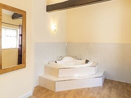 OYO Elm Farm Country House, Norwich Airport