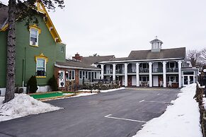 Stay Saratoga