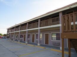 Executive Inn and Suites