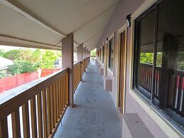 Executive Inn and Suites