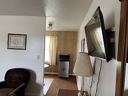 Sudbury Court Motel and RV Park