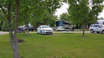 Sudbury Court Motel and RV Park