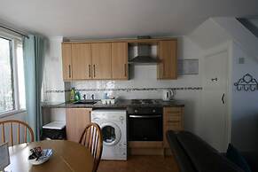 Freshwater Bay Holiday Cottages