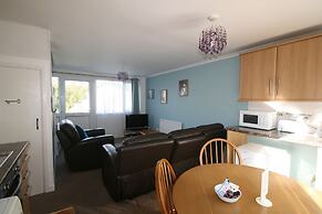 Freshwater Bay Holiday Cottages