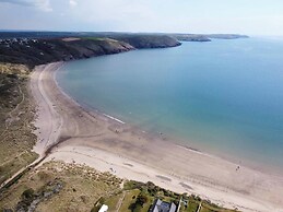 Freshwater Bay Holiday Cottages