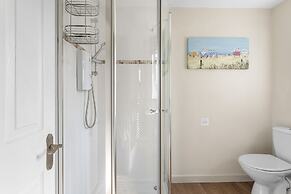 Bedford House Apartments