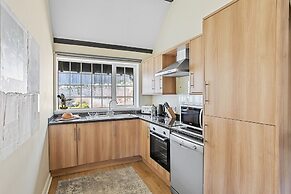 Bedford House Apartments