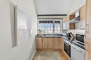 Bedford House Apartments